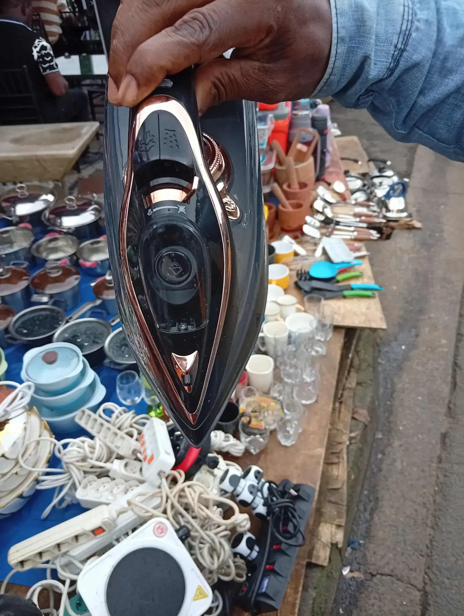 Gallery Photo 5 - Marketplace | Sovio Lron For Sale, Clerks Quarters, Buea, Cameroon | Electronics & Media 