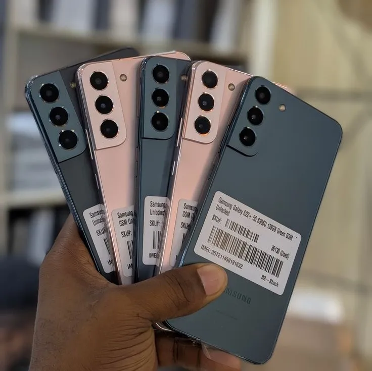 Photo de Galerie 5 - Petites Annonces | Phones For Sale, Simbock, Yaoundé, Cameroun | Électronique et médias  > Cellulaires et accessoires