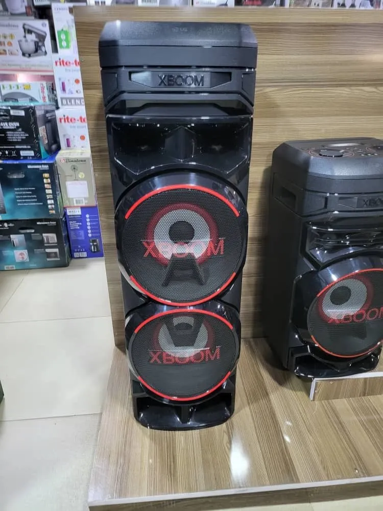 Photo de Galerie 4 - Petites Annonces | Speakers, Obili, Yaoundé, Cameroun | Électronique et médias 