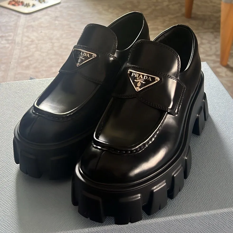 Photo de Galerie 1 - Petites Annonces | Gentle Man, Mokolo, Yaoundé, Cameroun | Vêtements, chaussures et autres  > Chaussures pour hommes
