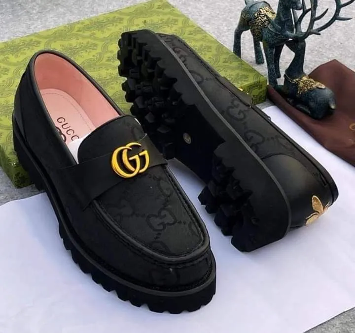 Photo de Galerie 3 - Petites Annonces | Gentle Man, Mokolo, Yaoundé, Cameroun | Vêtements, chaussures et autres  > Chaussures pour hommes