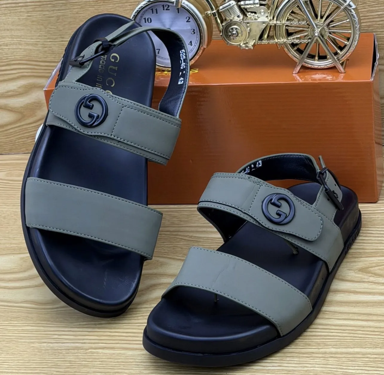 Photo de Galerie 2 - Petites Annonces | Sandals, Obi, Yaoundé, Cameroun | Vêtements, chaussures et autres  > Chaussures pour hommes