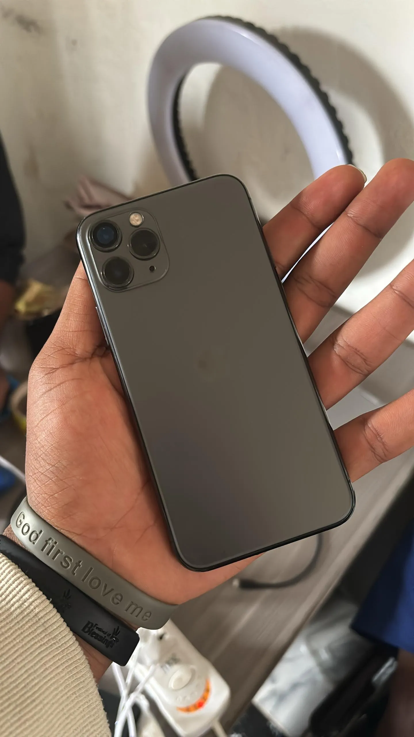 Photo de Galerie 1 - Petites Annonces | Iphone, Simbock, Yaoundé, Cameroun | Électronique et médias 