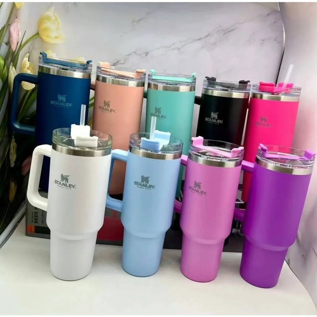 Photo de Galerie 1 - Petites Annonces | Water Jar, Simbock, Yaoundé, Cameroun | Général et autres  > Tous les autres articles