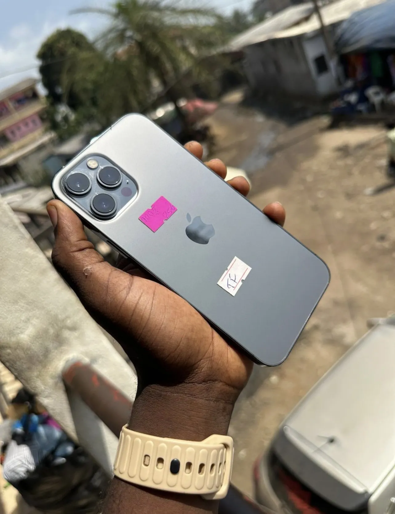 Photo de Galerie 1 - Petites Annonces | Phone, Biyemassi, Yaoundé, Cameroun | Électronique et médias  > Cellulaires et accessoires