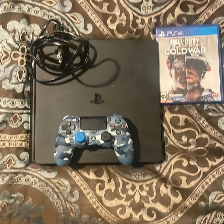 Photo de Galerie 1 - Petites Annonces | Playstation, Tekassi, Yaoundé, Cameroun | Électronique et médias  > Jeux vidéo et consoles