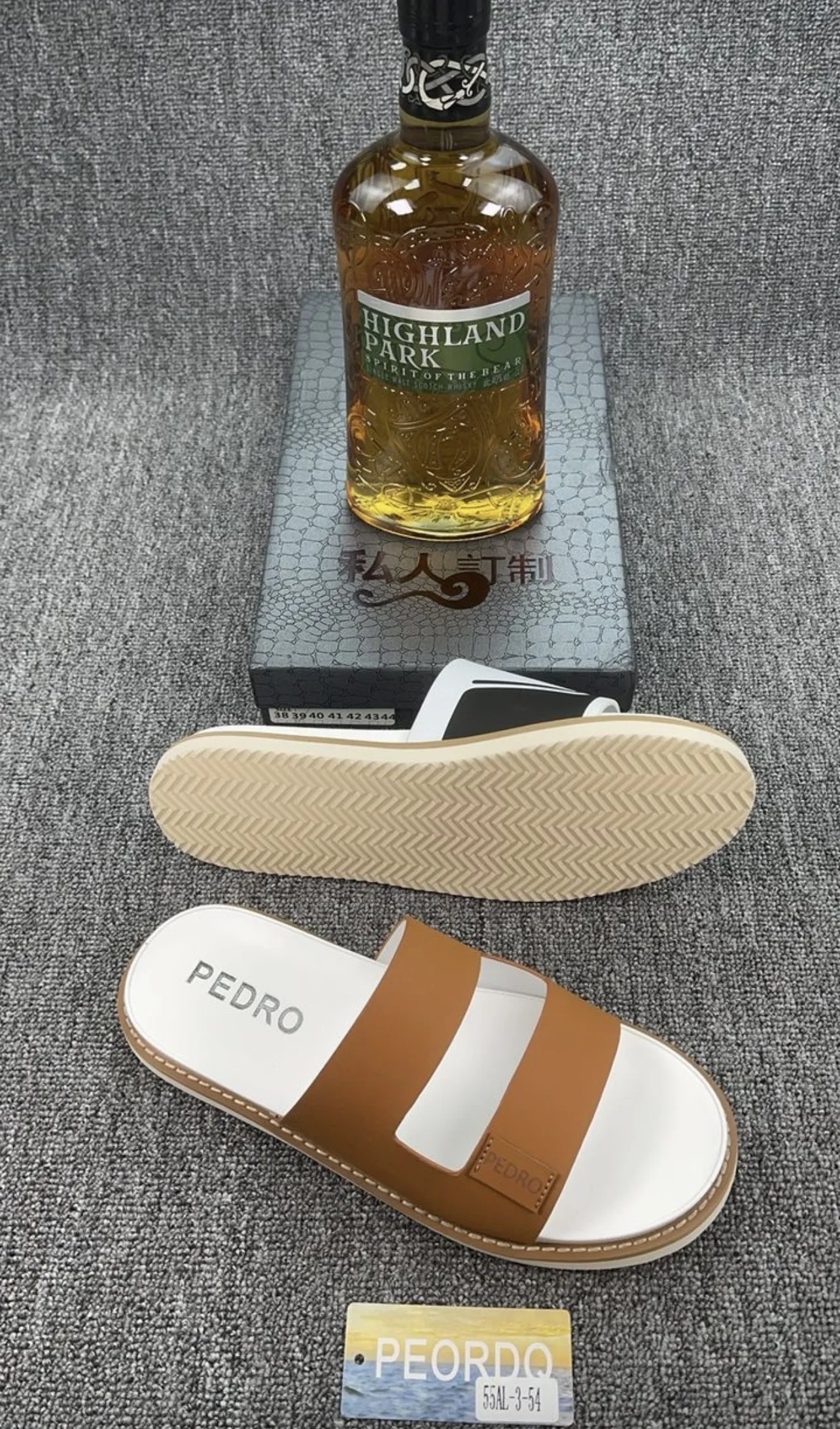 Photo de Galerie 1 - Petites Annonces | Men Foot Ware, Bastos, Yaoundé, Cameroun | Vêtements, chaussures et autres 