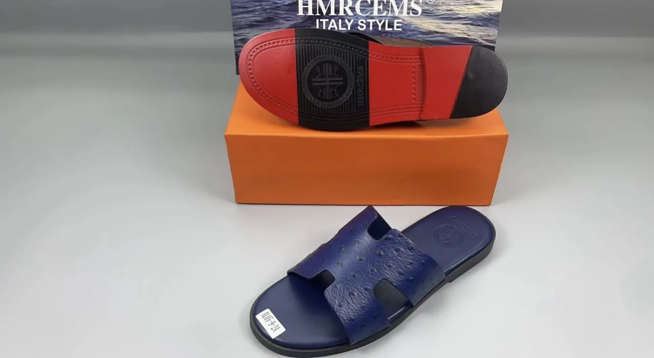 Photo de Galerie 3 - Petites Annonces | Men Foot Wear, Bastos, Yaoundé, Cameroun | Vêtements, chaussures et autres  > Chaussures pour hommes