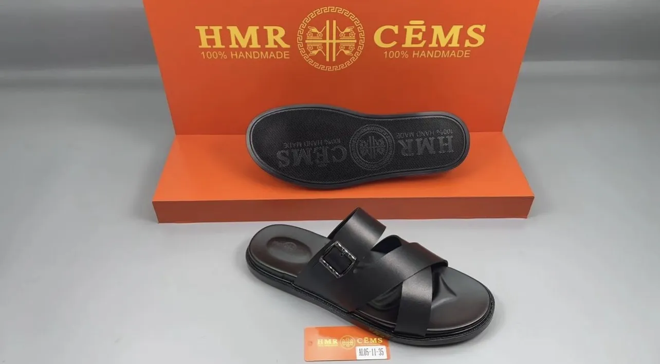 Photo de Galerie 8 - Petites Annonces | Men Foot Wear, Bastos, Yaoundé, Cameroun | Vêtements, chaussures et autres  > Chaussures pour hommes