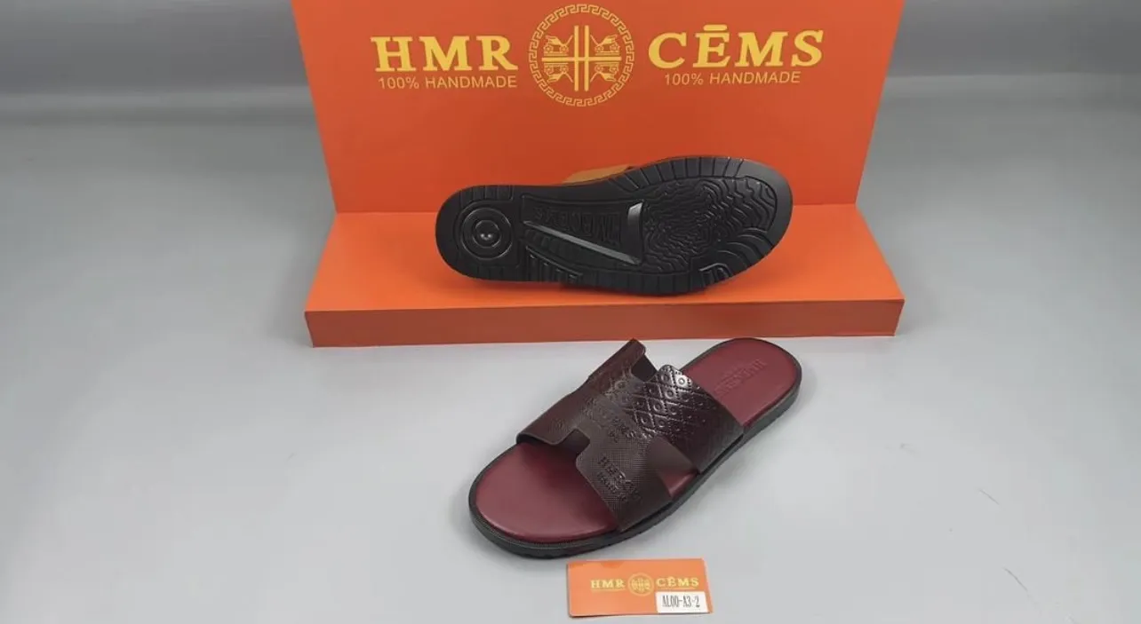 Photo de Galerie 9 - Petites Annonces | Men Foot Wear, Bastos, Yaoundé, Cameroun | Vêtements, chaussures et autres  > Chaussures pour hommes