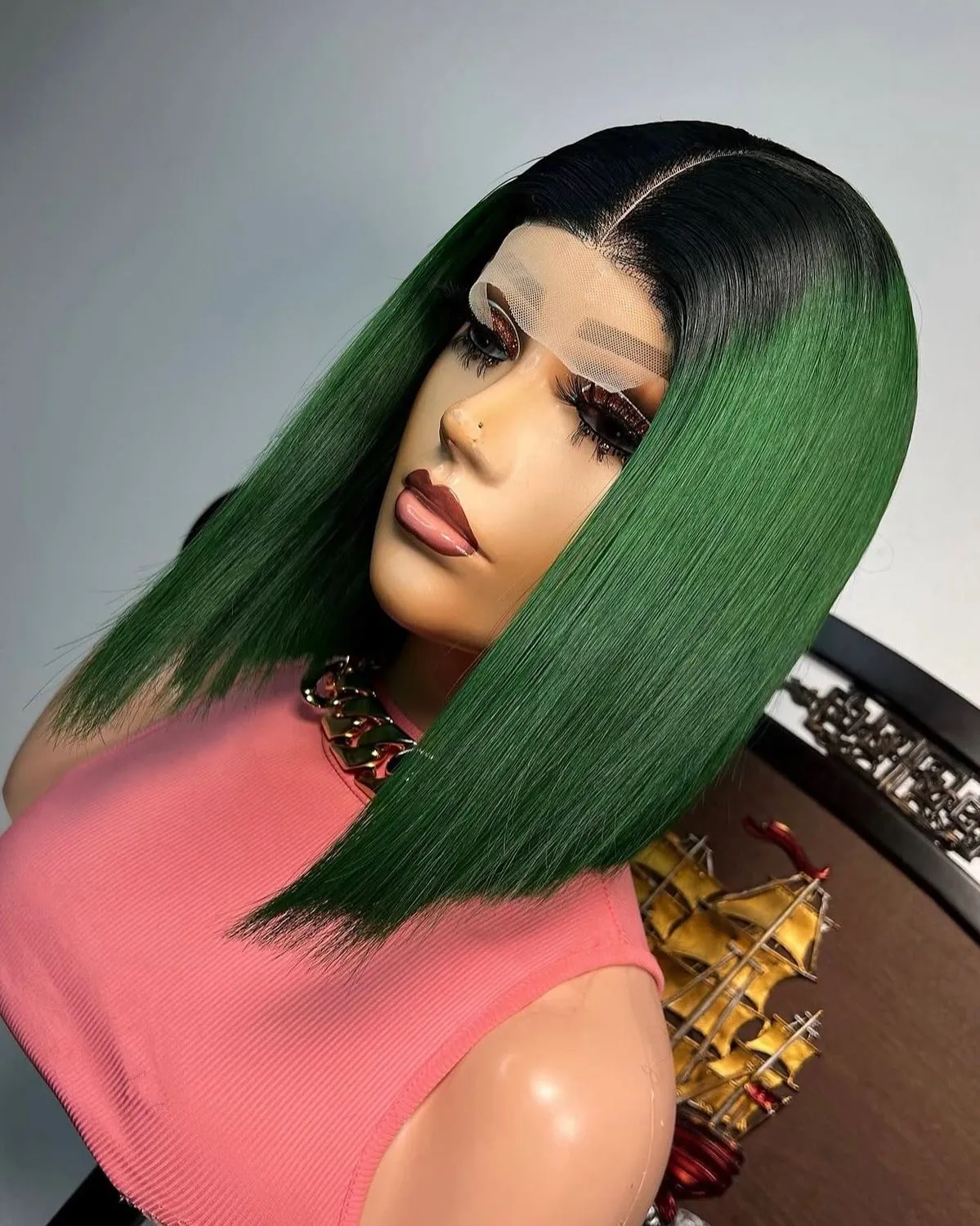Photo de Galerie 5 - Petites Annonces | Wigs, Bastos, Yaoundé, Cameroun | Vêtements, chaussures et autres  > Bijoux et accessoires