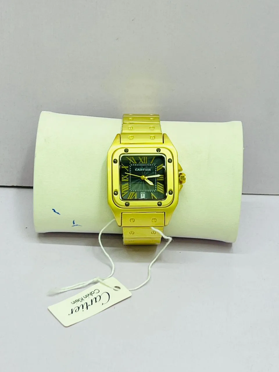 Photo Principale - Petites Annonces | Montre De Luxe, Akwa-douche, Douala, Cameroun | Vêtements, chaussures et autres  > Bijoux et accessoires