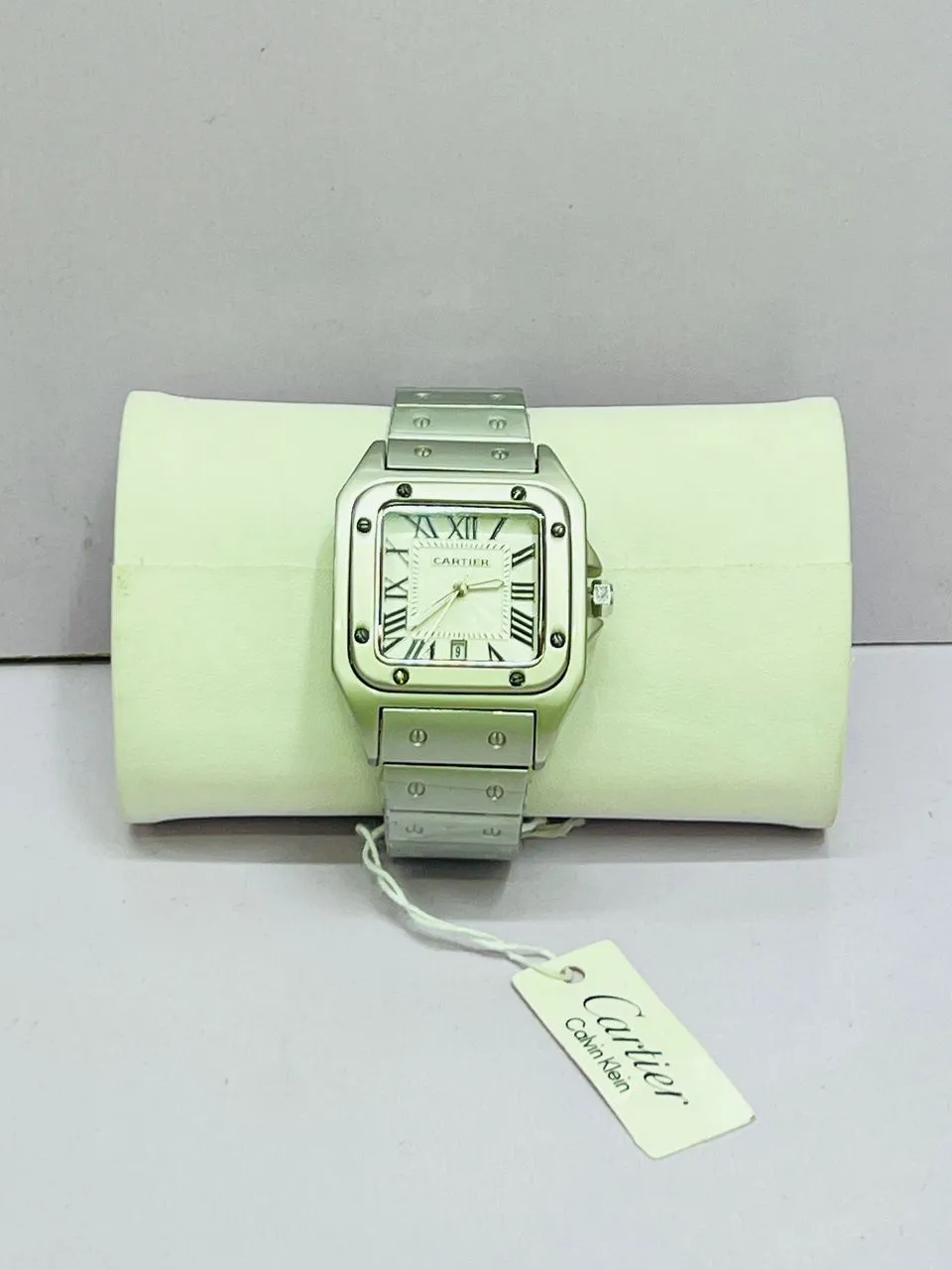 Photo de Galerie 4 - Petites Annonces | Montre De Luxe, Akwa-douche, Douala, Cameroun | Vêtements, chaussures et autres  > Bijoux et accessoires