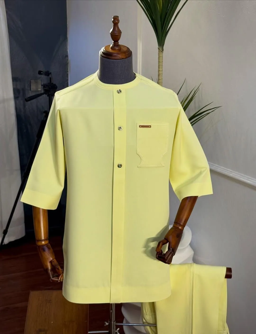 Photo de Galerie 1 - Petites Annonces | Classic Men Wears, Simbock, Yaoundé, Cameroun | Vêtements, chaussures et autres  > Vêtements pour hommes