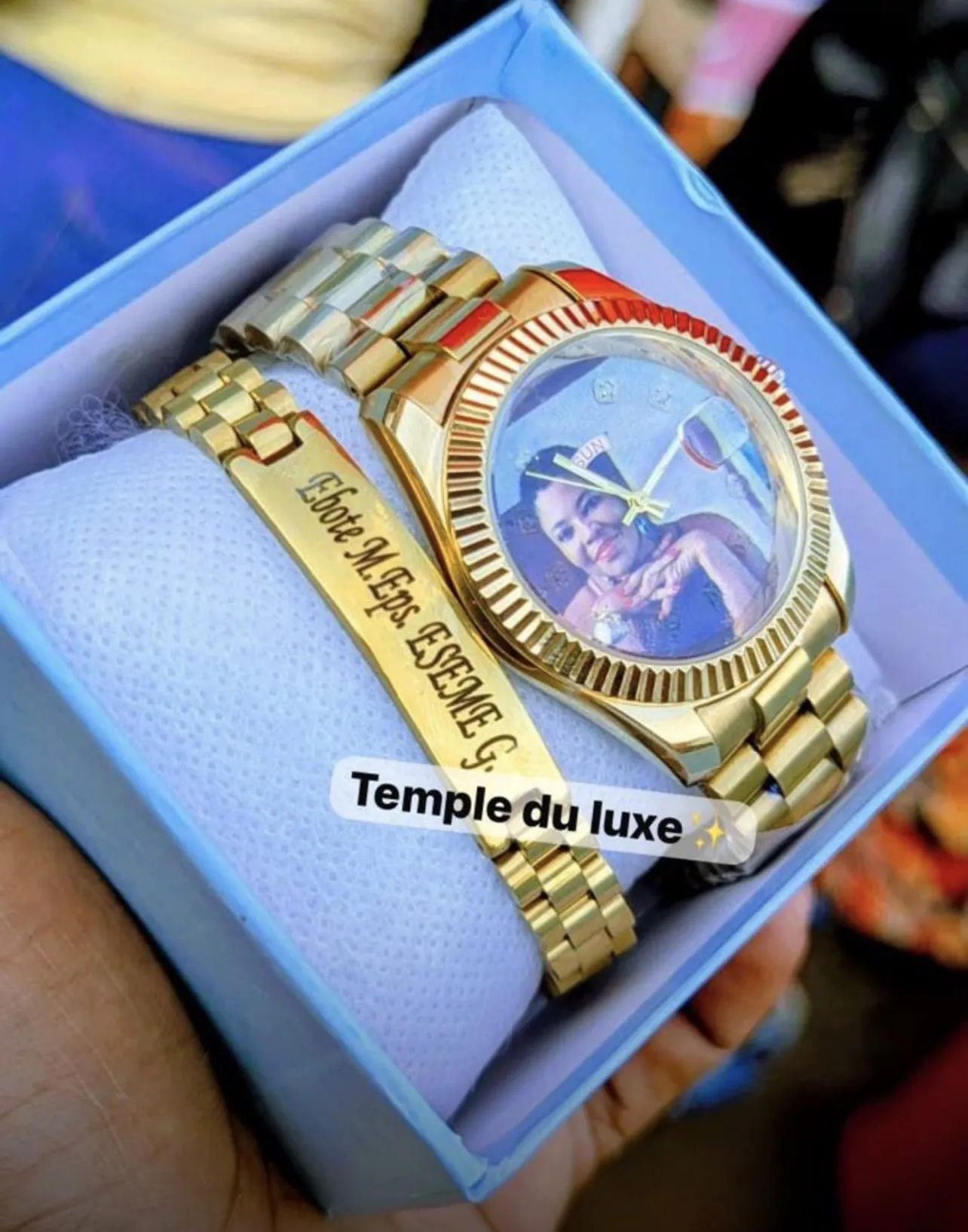 Photo de Galerie 4 - Petites Annonces | Watches, Damas, Yaoundé, Cameroun | Vêtements, chaussures et autres  > Bijoux et accessoires