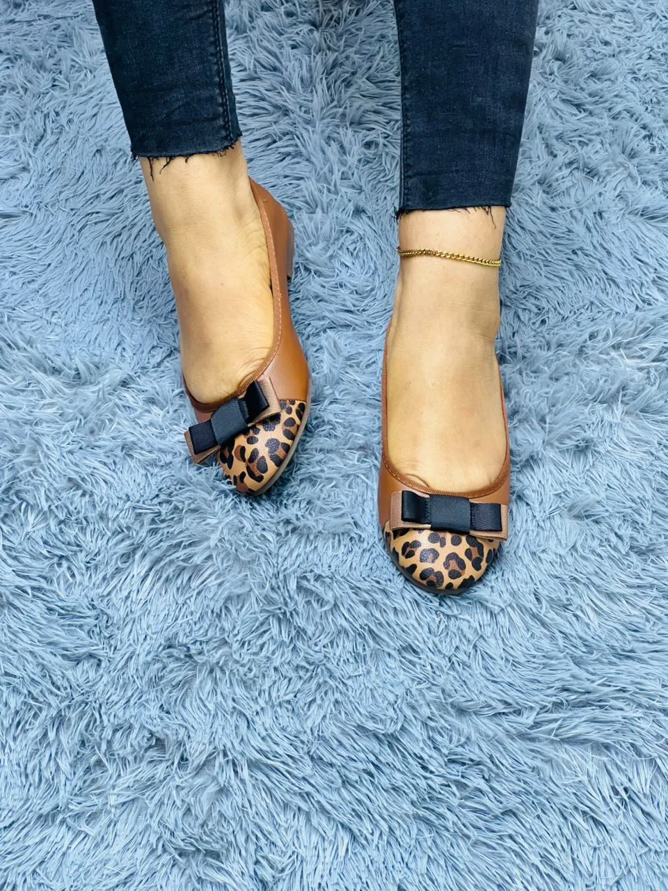 Photo de Galerie 3 - Petites Annonces | Balerine Semi Panthère, Akwa-douche, Douala, Cameroun | Vêtements, chaussures et autres  > Chaussures pour femmes