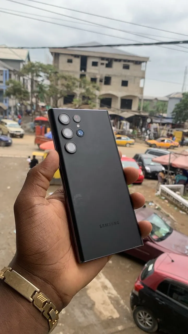 Photo Principale - Petites Annonces | Samsung, Obili, Yaoundé, Cameroun | Électronique et médias  > Cellulaires et accessoires