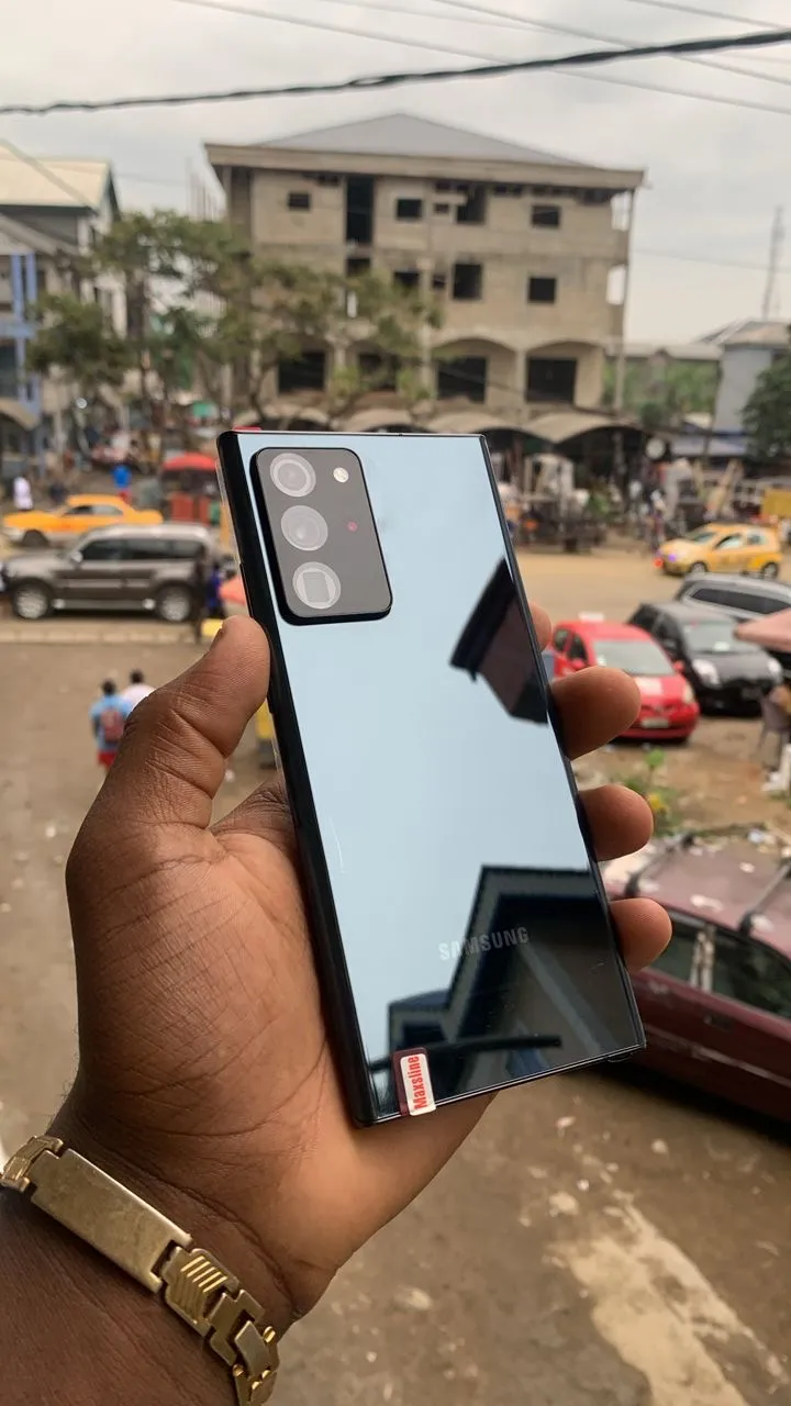 Photo de Galerie 4 - Petites Annonces | Samsung, Obili, Yaoundé, Cameroun | Électronique et médias  > Cellulaires et accessoires