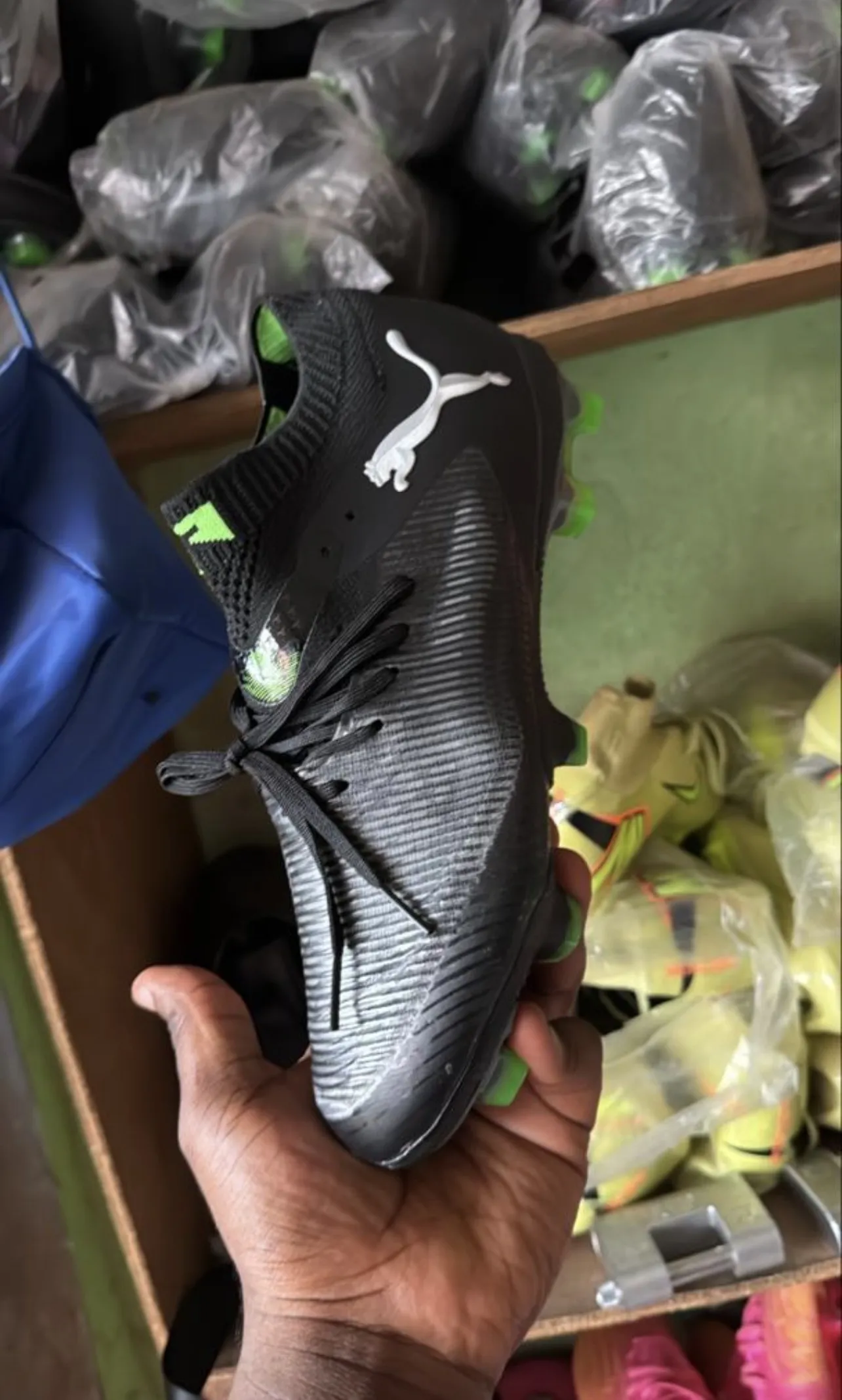 Gallery Photo 3 - Marketplace | Boots, Simbock, Yaoundé, Cameroon | Clothing, Shoes, & Others  > Men's shoes