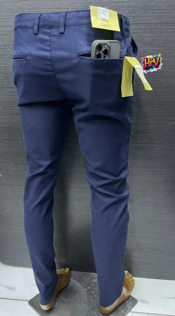 Photo de Galerie 6 - Petites Annonces | Classic Men’s Slim-Fit Trouser – Fcfa 15,000, Bonduma, Buea, Cameroun | Vêtements, chaussures et autres  > Vêtements pour hommes
