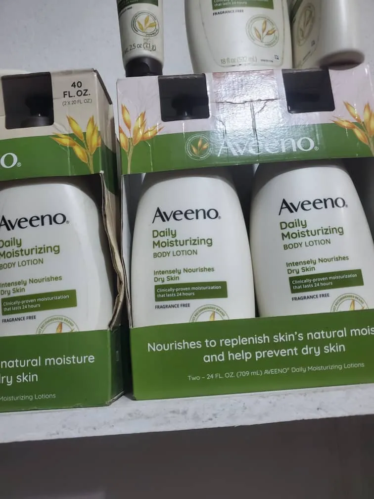 Main Photo - Marketplace | Aveeno Daily Moisturizing Body Lotion – Healthy Skin Every Day 🌿, Molyko, Buea, Cameroon | Health & Beauty  > Body & Bath