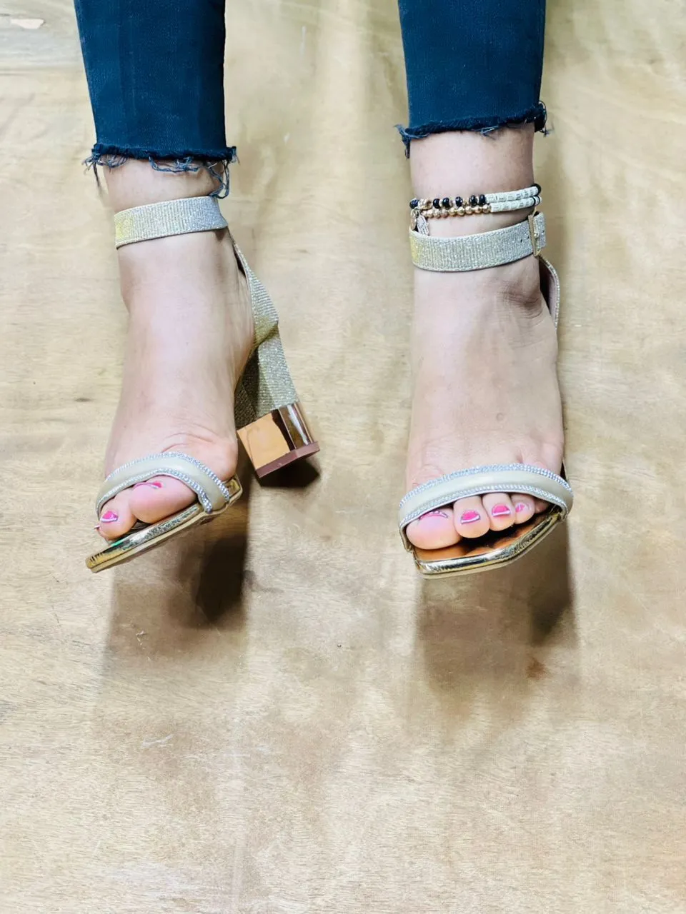 Photo de Galerie 2 - Petites Annonces | Talon, Akwa-douche, Douala, Cameroun | Vêtements, chaussures et autres  > Chaussures pour femmes