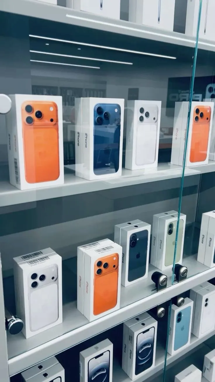 Photo de Galerie 2 - Petites Annonces | Phones, Juvance, Yaoundé, Cameroun | Électronique et médias  > Cellulaires et accessoires