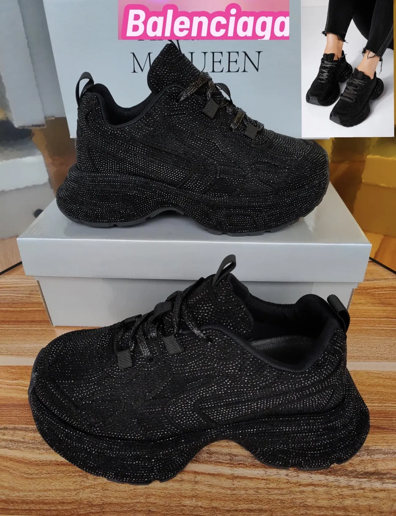 Photo de Galerie 6 - Petites Annonces | Original Tennis Shoes, Obili, Yaoundé, Cameroun | Vêtements, chaussures et autres  > Chaussures pour garçons
