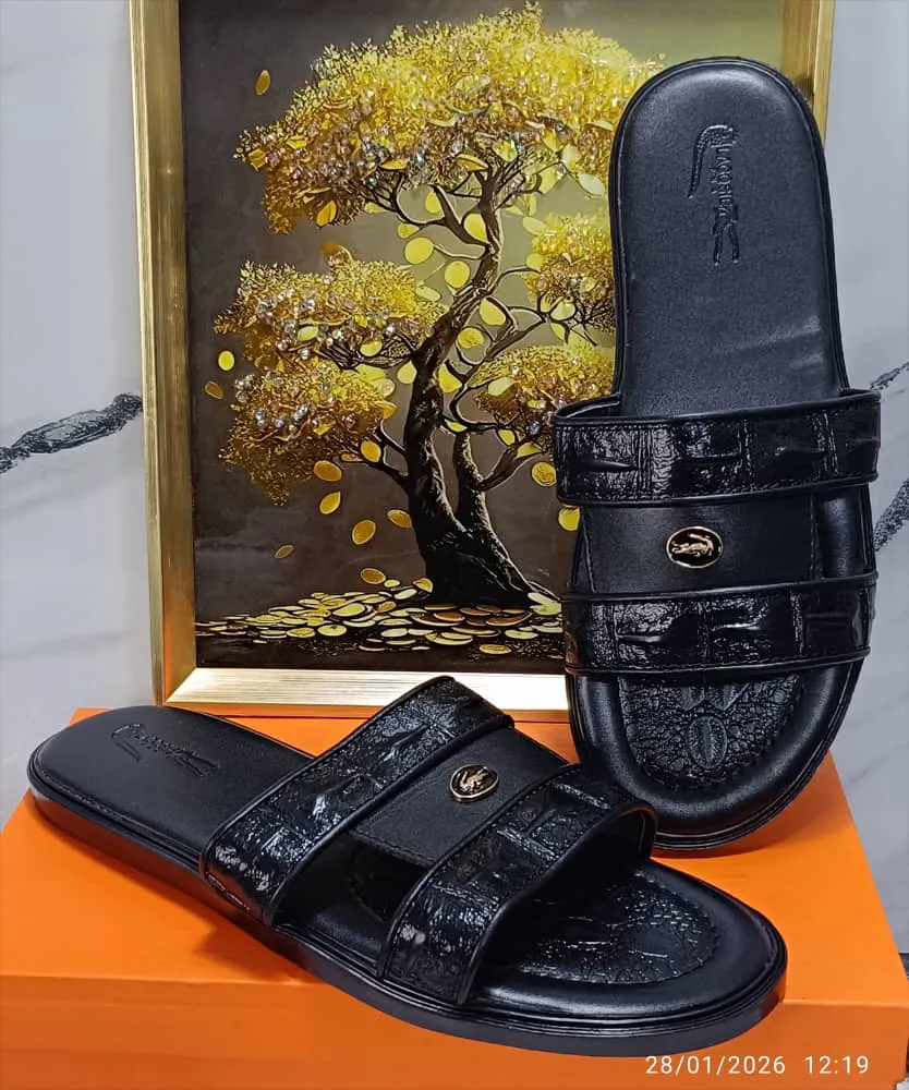 Photo de Galerie 6 - Petites Annonces | Men’s Luxury Leather Sandals – 11,000 Fcfa 🔥, Bonduma, Buea, Cameroun | Vêtements, chaussures et autres  > Chaussures pour hommes