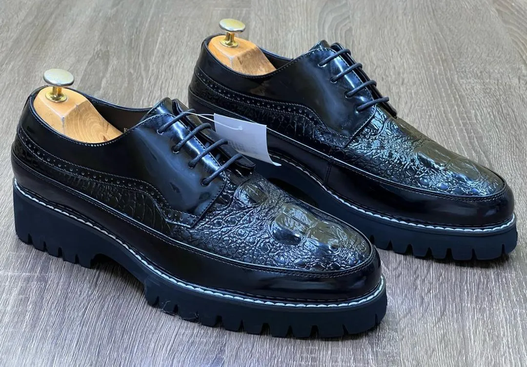 Photo Principale - Petites Annonces | Paire Croco, Akwa-Douche, Douala, Cameroun | Vêtements, chaussures et autres  > Chaussures pour hommes