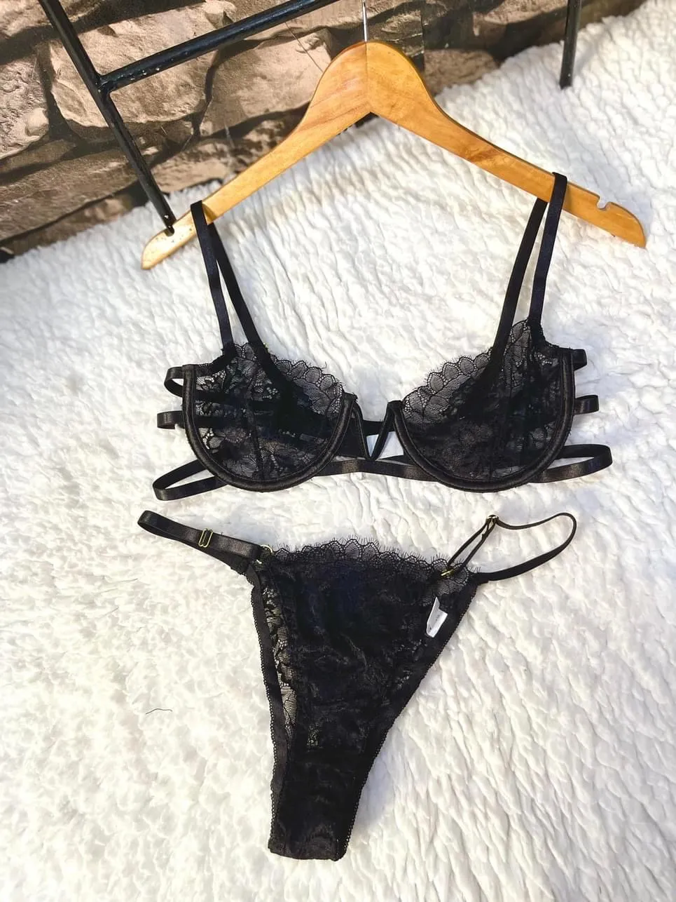 Photo Principale - Petites Annonces | Lingerie, Ndokoti, Douala, Cameroun | Vêtements, chaussures et autres  > Vêtements pour femmes