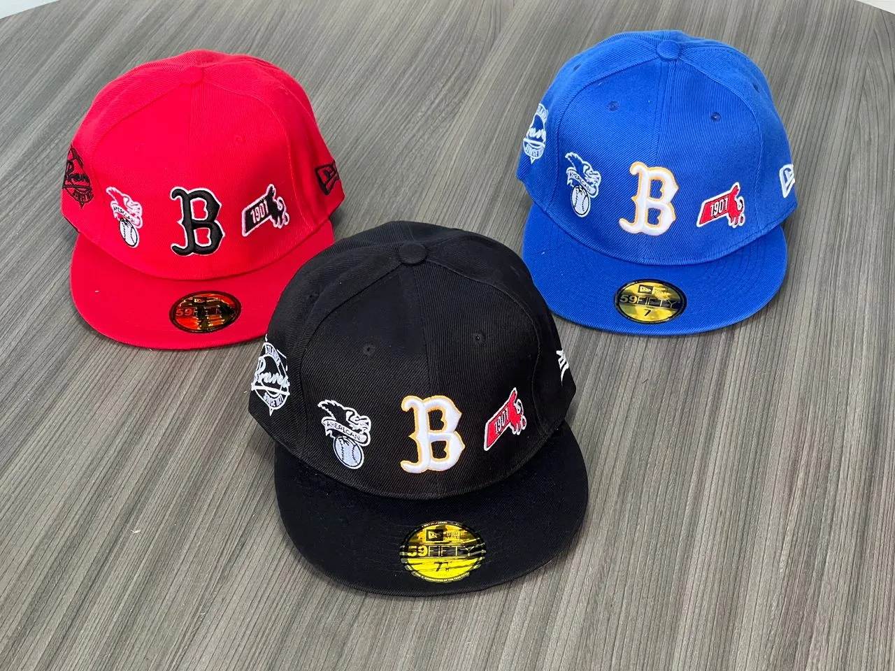 Photo de Galerie 2 - Petites Annonces | Chapeau, Akwa-Douche, Douala, Cameroun | Vêtements, chaussures et autres  > Autres et accessoires