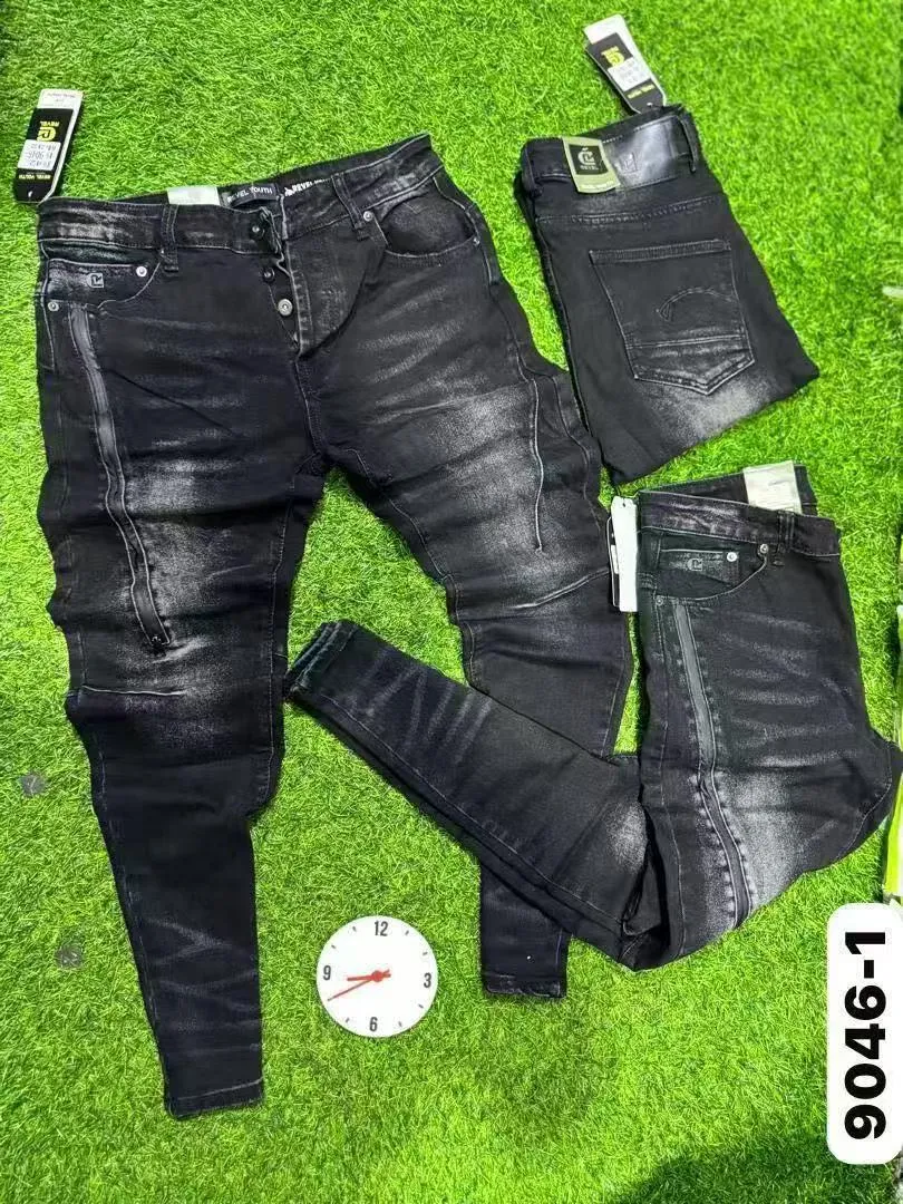 Photo de Galerie 3 - Petites Annonces | Premium Slim-Fit Jeans For Sale 👖, Bonduma, Buea, Cameroun | Vêtements, chaussures et autres  > Vêtements pour hommes