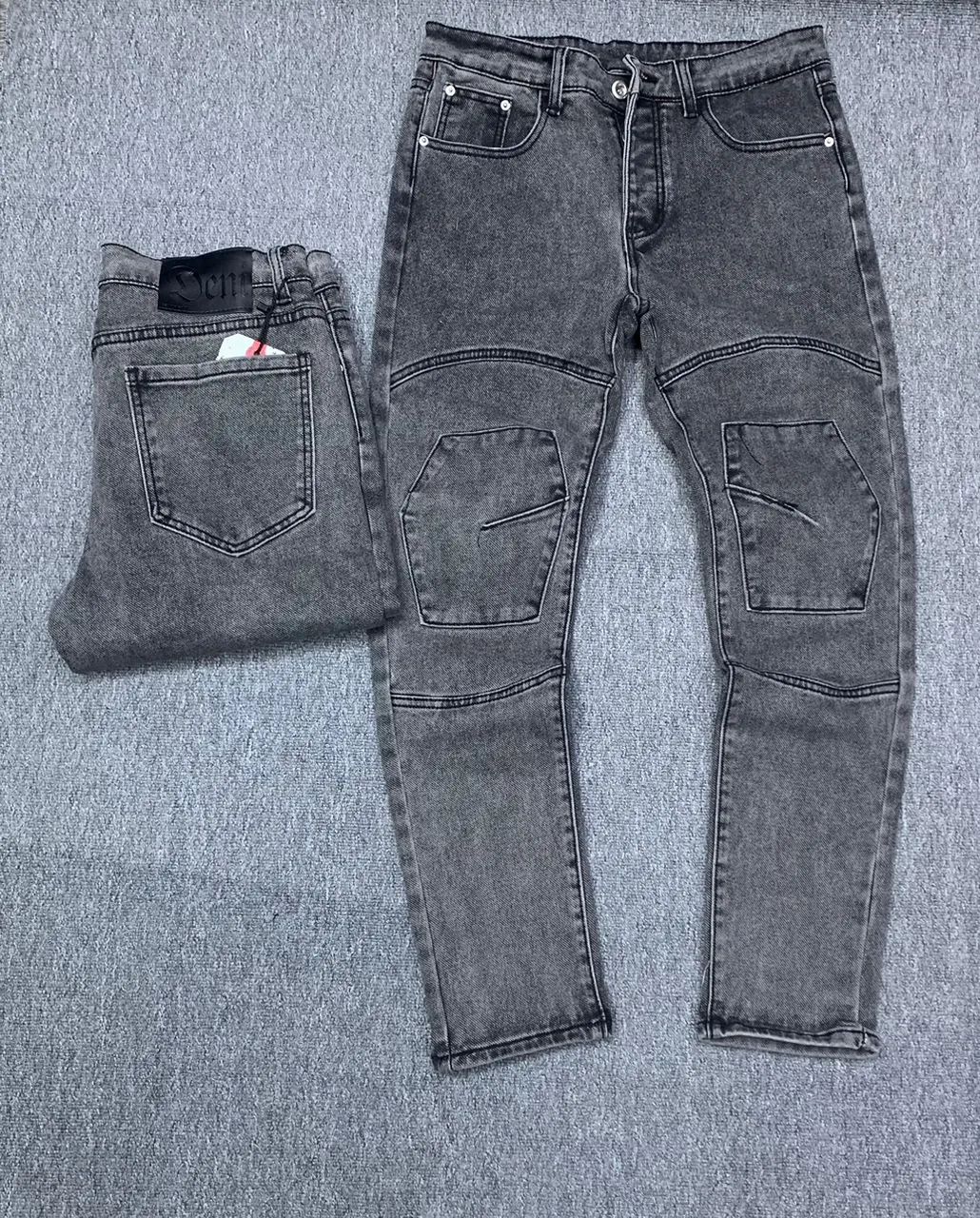 Photo de Galerie 9 - Petites Annonces | Premium Slim-Fit Jeans For Sale 👖, Bonduma, Buea, Cameroun | Vêtements, chaussures et autres  > Vêtements pour hommes