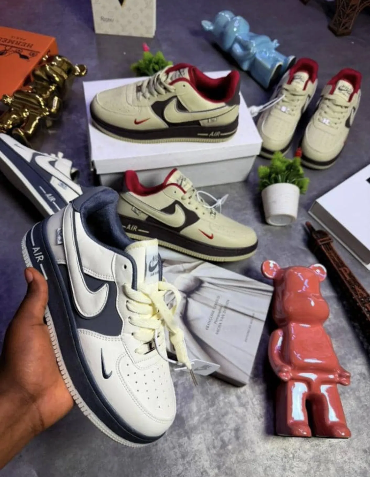 Photo de Galerie 2 - Petites Annonces | Male Shoes, Obili, Yaoundé, Cameroun | Vêtements, chaussures et autres  > Chaussures pour hommes