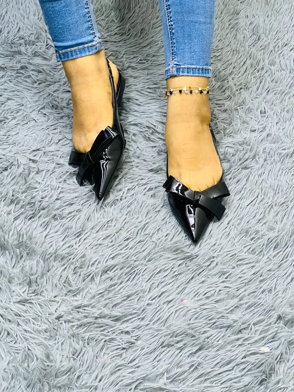 Photo Principale - Petites Annonces | Talon Basse, Akwa-Douche, Douala, Cameroun | Vêtements, chaussures et autres  > Chaussures pour femmes