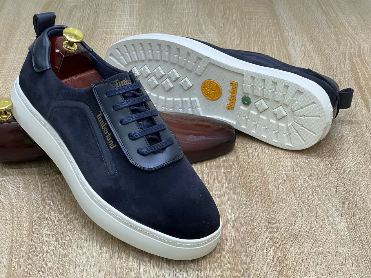 Photo de Galerie 2 - Petites Annonces | Timberland, Akwa-Douche, Douala, Cameroun | Vêtements, chaussures et autres  > Chaussures pour hommes