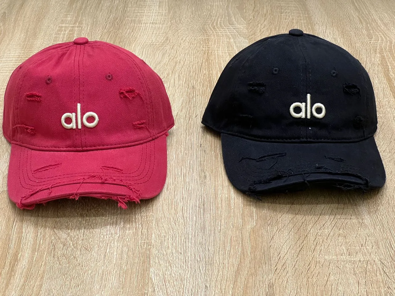 Main Photo - Marketplace | Chapeau Alo, Akwa-Douche, Douala, Cameroon | Clothing, Shoes, & Others 