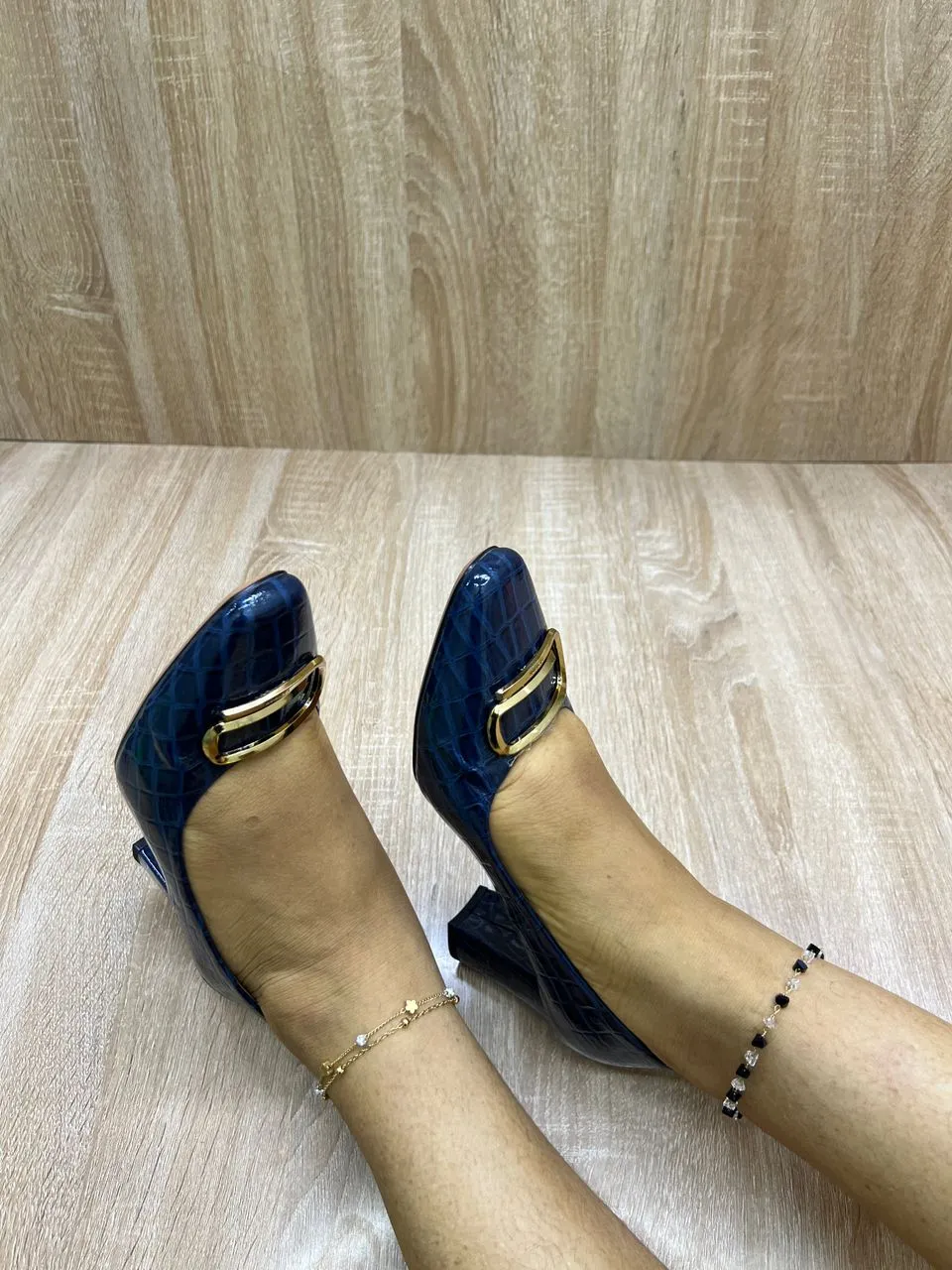 Gallery Photo 2 - Marketplace | Talon, Akwa-Douche, Douala, Cameroon | Clothing, Shoes, & Others  > Women's shoes