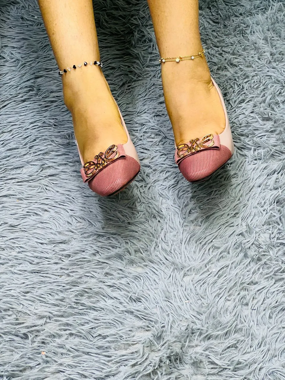 Gallery Photo 2 - Marketplace | Talon Moyenne Semelle, Akwa-Douche, Douala, Cameroon | Clothing, Shoes, & Others  > Women's shoes