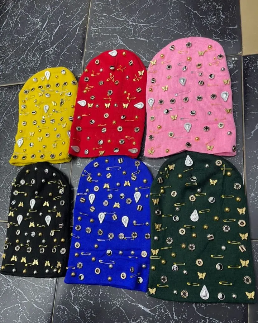 Photo Principale - Petites Annonces | Fancy Caps, Damas, Yaoundé, Cameroun | Vêtements, chaussures et autres  > Vêtements pour garçons