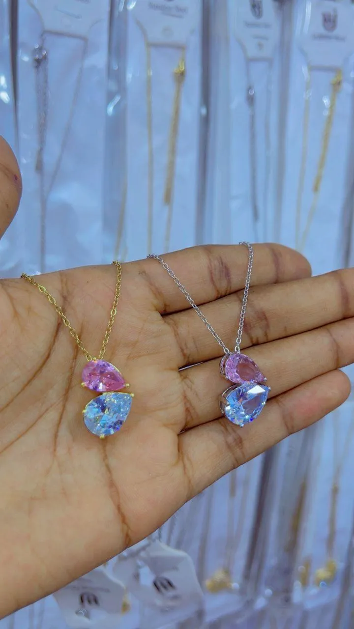 Gallery Photo 3 - Marketplace | Elegant 18K Gold Heart Jewelry Set ✨, Bonduma, Buea, Cameroon | Clothing, Shoes, & Others  > Jewelry & Accessories