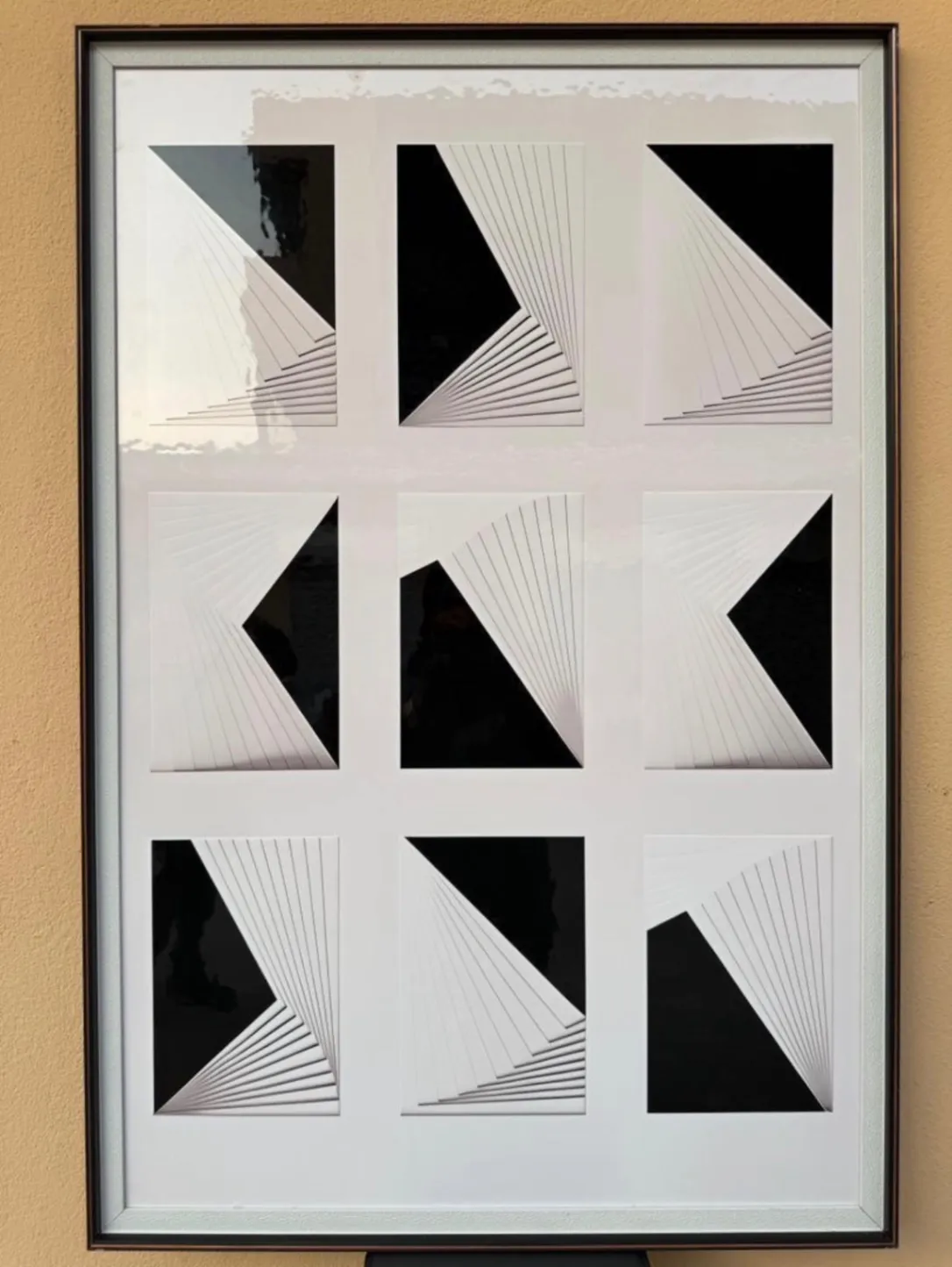 Photo de Galerie 1 - Petites Annonces | Frames, Biyemassi, Yaoundé, Cameroun | Général et autres  > Tous les autres articles