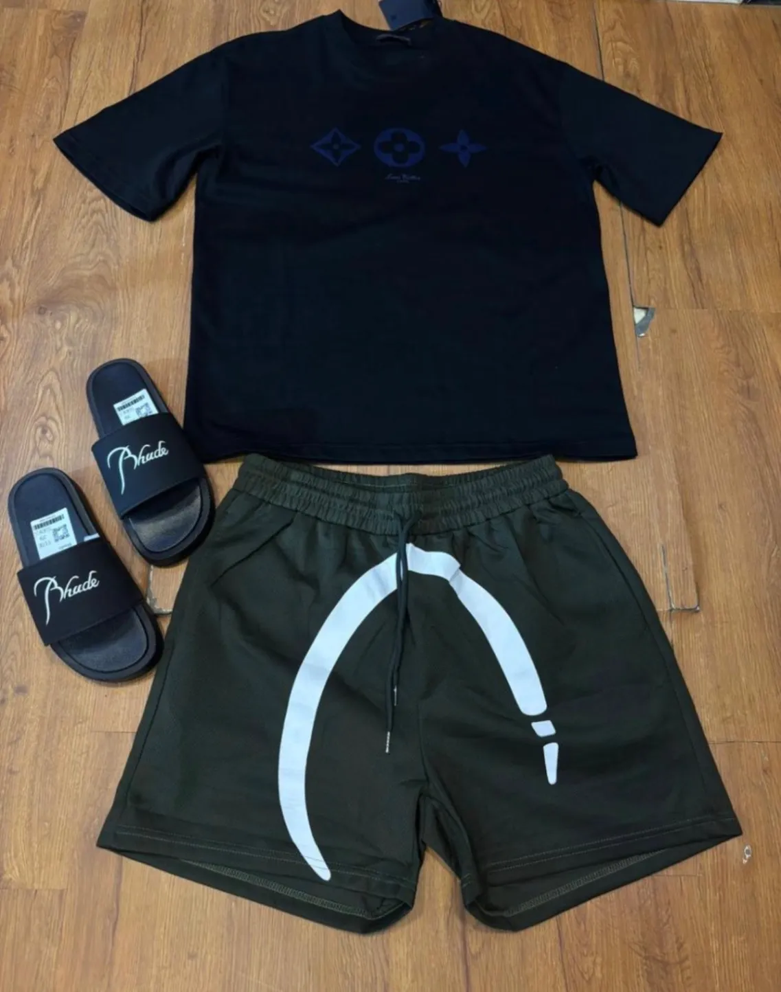 Photo de Galerie 1 - Petites Annonces | Complete Drip, Damas, Yaoundé, Cameroun | Vêtements, chaussures et autres  > Vêtements pour garçons