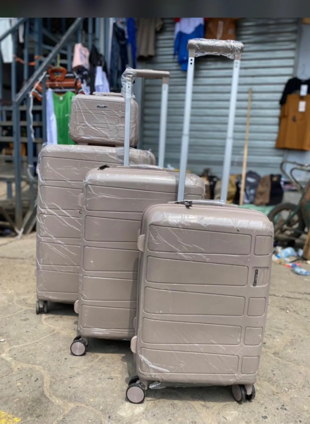 Gallery Photo 1 - Marketplace | Traveling Box, Simbock, Yaoundé, Cameroon | General & Others  > All Other Items