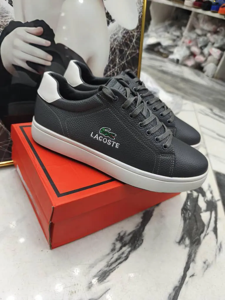 Photo de Galerie 3 - Petites Annonces | Step Out In Style With Premium Lacoste Sneakers 🔥, Bonduma, Buea, Cameroun | Vêtements, chaussures et autres  > Chaussures pour hommes