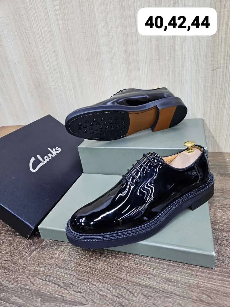 Photo de Galerie 5 - Petites Annonces | Men’s Clarks Loafers – Class & Comfort, Bonduma, Buea, Cameroun | Vêtements, chaussures et autres  > Chaussures pour hommes