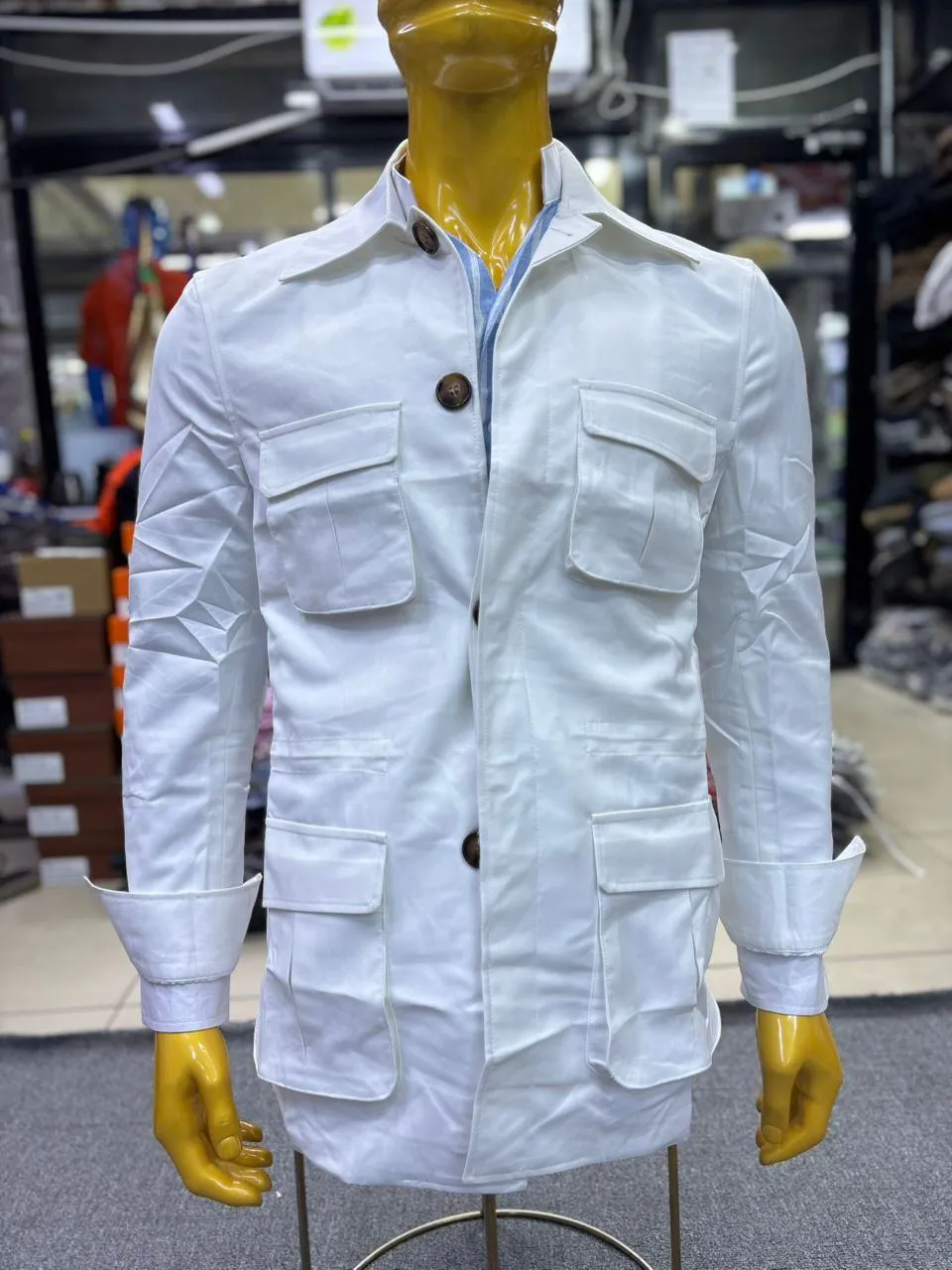 Photo de Galerie 6 - Petites Annonces | Safari Shirt – Classic & Trendy 🌸, Bonduma, Buea, Cameroun | Vêtements, chaussures et autres 