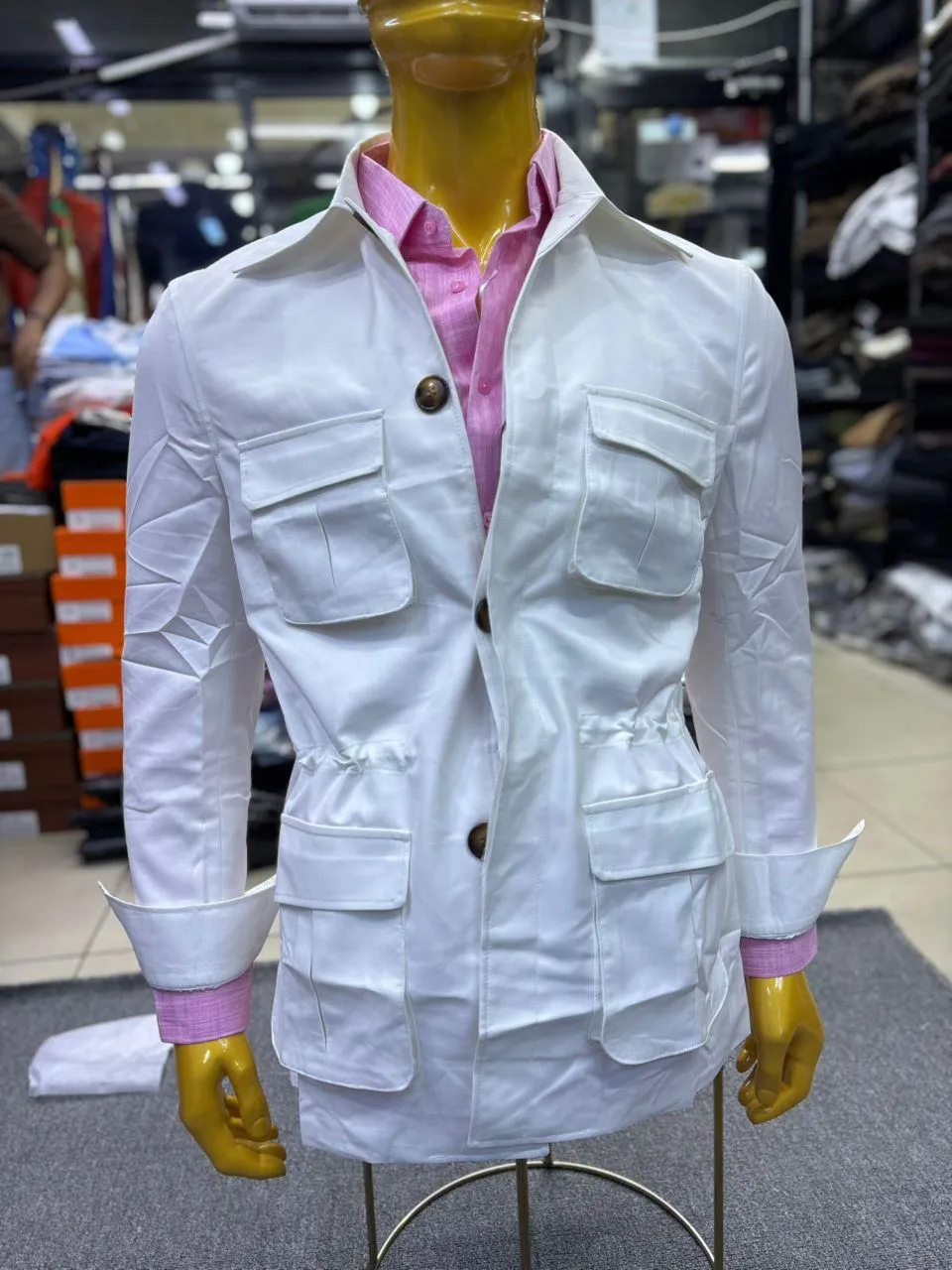 Photo de Galerie 8 - Petites Annonces | Safari Shirt – Classic & Trendy 🌸, Bonduma, Buea, Cameroun | Vêtements, chaussures et autres 