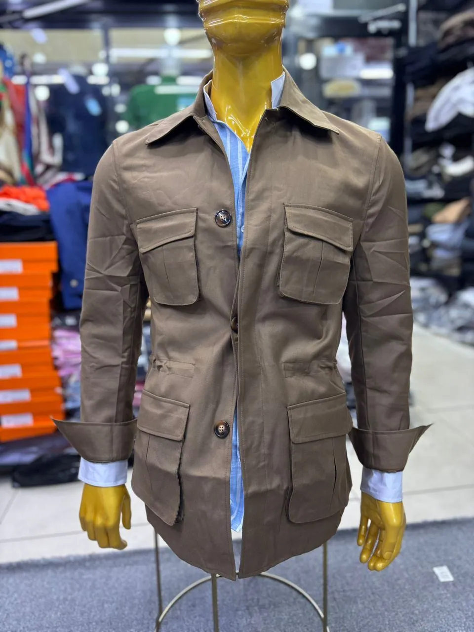 Photo de Galerie 9 - Petites Annonces | Safari Shirt – Classic & Trendy 🌸, Bonduma, Buea, Cameroun | Vêtements, chaussures et autres 